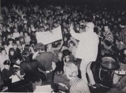 Palais_Bolton_66 john evan2